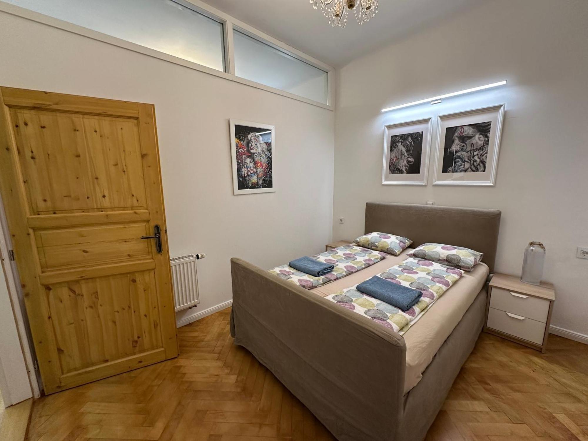 Karlin Oasis 2-Bedroom Apartment ปราก ภายนอก รูปภาพ